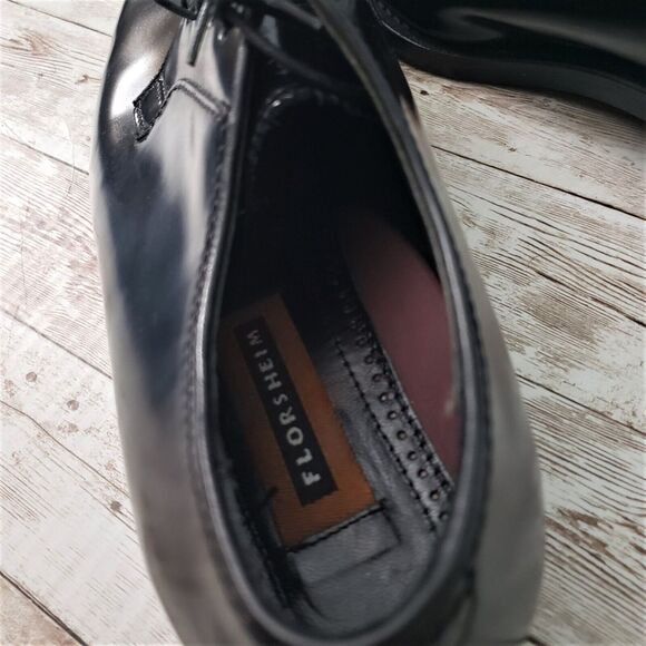 Florsheim Men's Derby Leather Black **One Shoe is Size 7.5, One is Size 8** - Picture 6 of 10